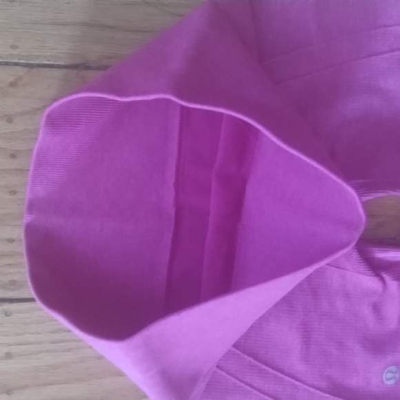 LululemonIn In the Flow high waist capris leggings pink ruched Sz 4 - Picture 6 of 7